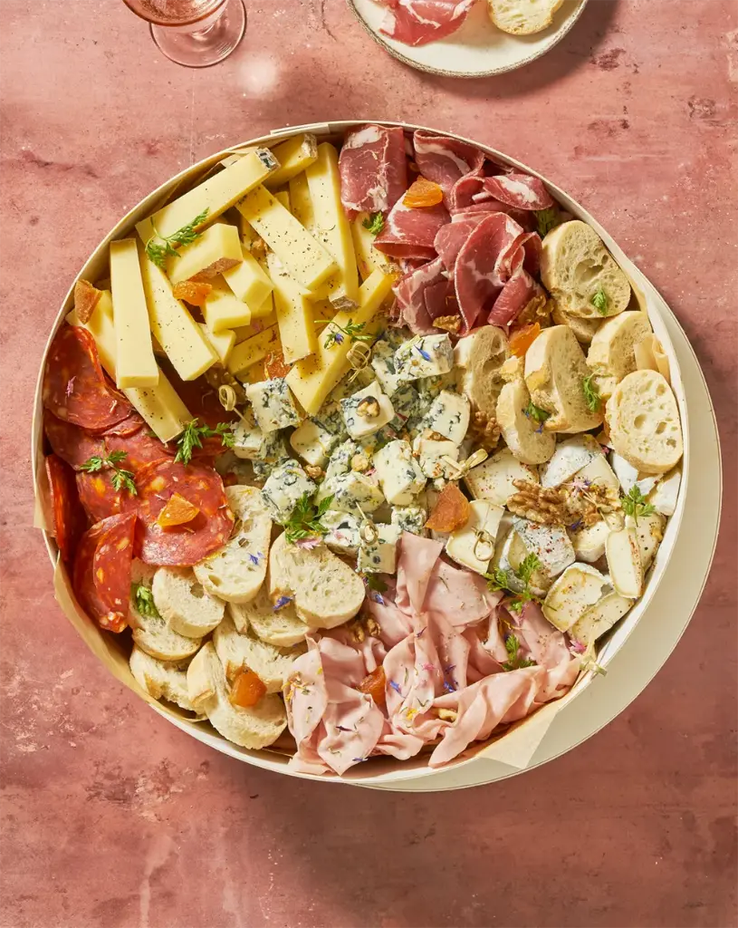 Box cocktail salée - La box épicurienne (10 personnes)