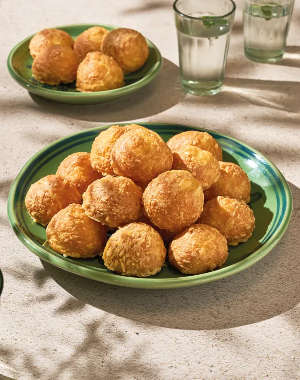 Les gougères au comté (15 pièces)
