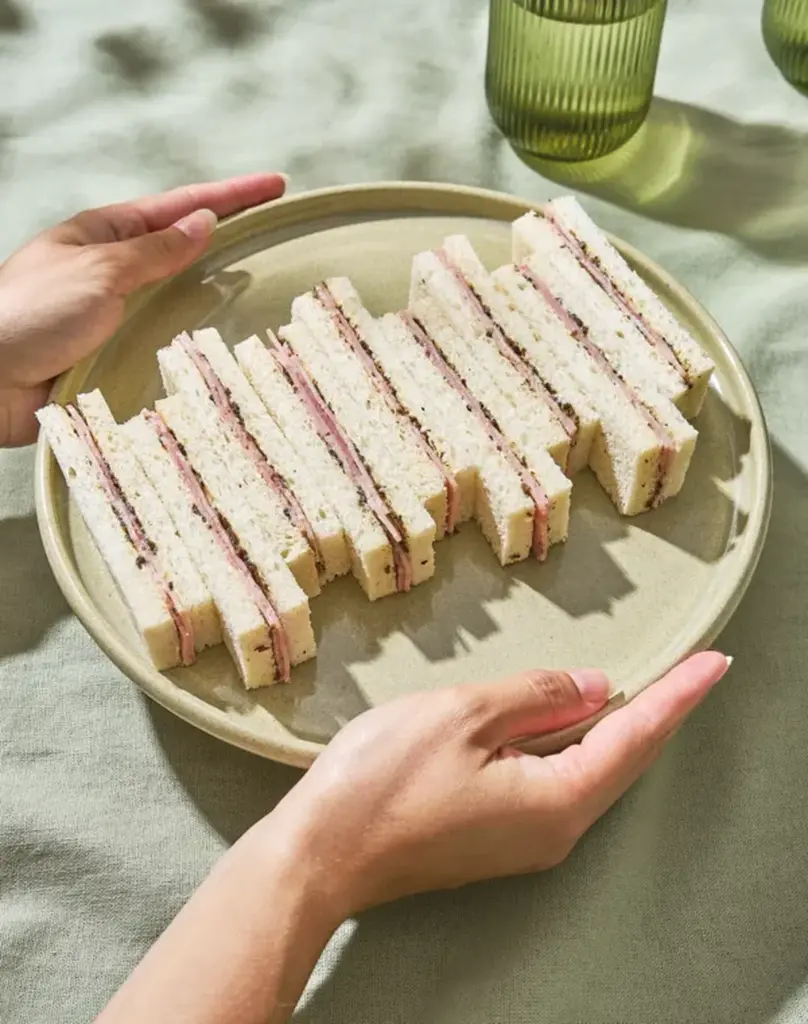 Les clubs sandwichs truffés (16 pièces)